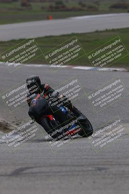 media/Nov-30-2025-TrackDaz (Sun) [[d8b22663df]]/A Group/Session 3 (Off Ramp)/